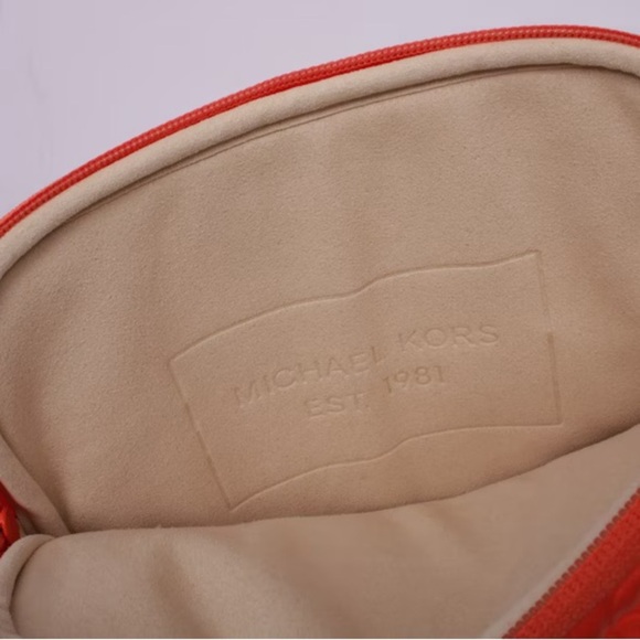 MICHAEL KORS Padded Tablet iPad Sleeve Cover in Orange Neoprene 8" x 10" - Picture 2 of 7